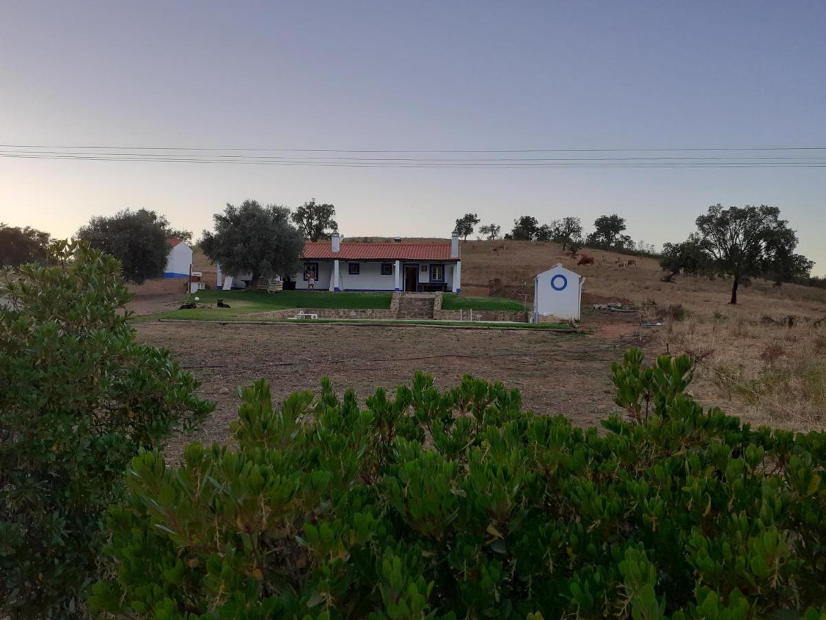 Monte Das Covas São Teotónio Buitenkant foto