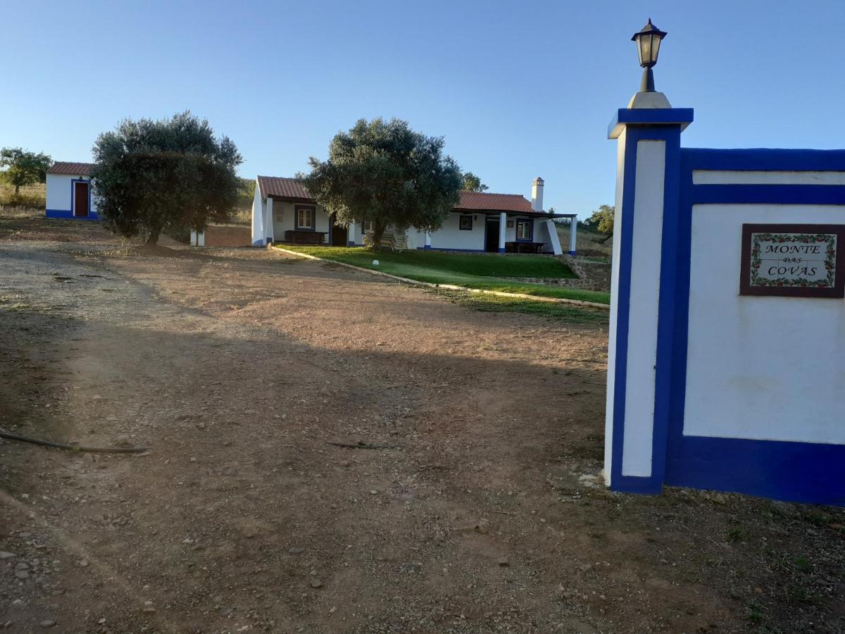 Monte Das Covas São Teotónio Buitenkant foto