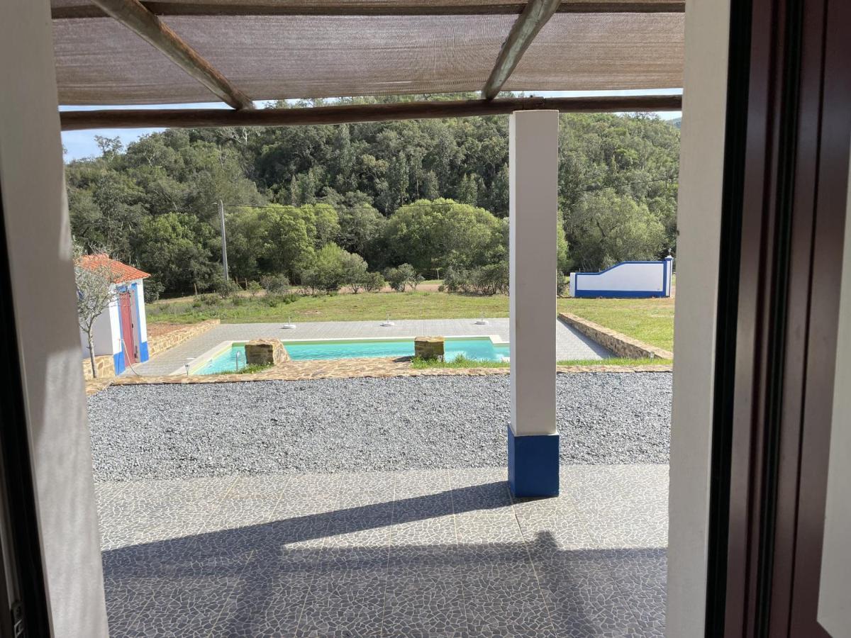 Monte Das Covas São Teotónio Buitenkant foto